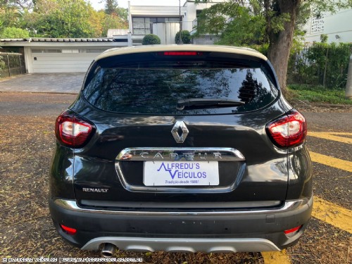 Renault CAPTUR INTENSE 2.0 AUTOMTICO 2017/2018